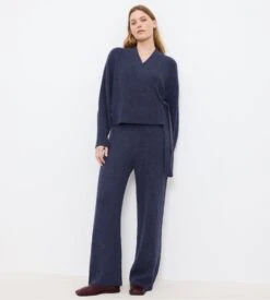 Triumph Pantalon Doux Et Confortable Bleu Foncé Pour Femme Amourette Cozy 12 Triumph Pantalon Doux Et Confortable Bleu Foncé Pour Femme Amourette Cozy -Lingerie Sipp amourette cozy pantalon fonce bleu 4