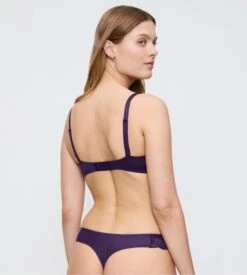 Soutien-Gorge à Armatures Triumph Amourette Royal Purple – Dentelle Florale Iconique Violette 12 Soutien-Gorge à Armatures Triumph Amourette Royal Purple – Dentelle Florale Iconique Violette -Lingerie Sipp amourette soutien gorge armature royal purple 4
