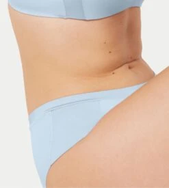 Triumph Shorty Hipster Body Make Up Soft Touch Fairy Blue -Lingerie Sipp body make up soft touch hipster ex shorty 00mb fairy blue 3