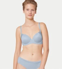 Triumph Soutien-gorge Ampliforme Body Make Up Soft Touch Fairy Blue -Lingerie Sipp body make up soft touch wp ex sg corbeille 00mb fairy blue 5