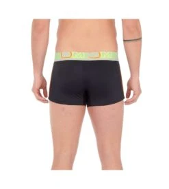 HOM Training Boxer Sport Noir et Détails Fluo – Sous-vêtement Technique en Microfibre Recyclée 11 HOM Training Boxer Sport Noir et Détails Fluo – Sous-vêtement Technique en Microfibre Recyclée -Lingerie Sipp boxer sport training noir 004 4