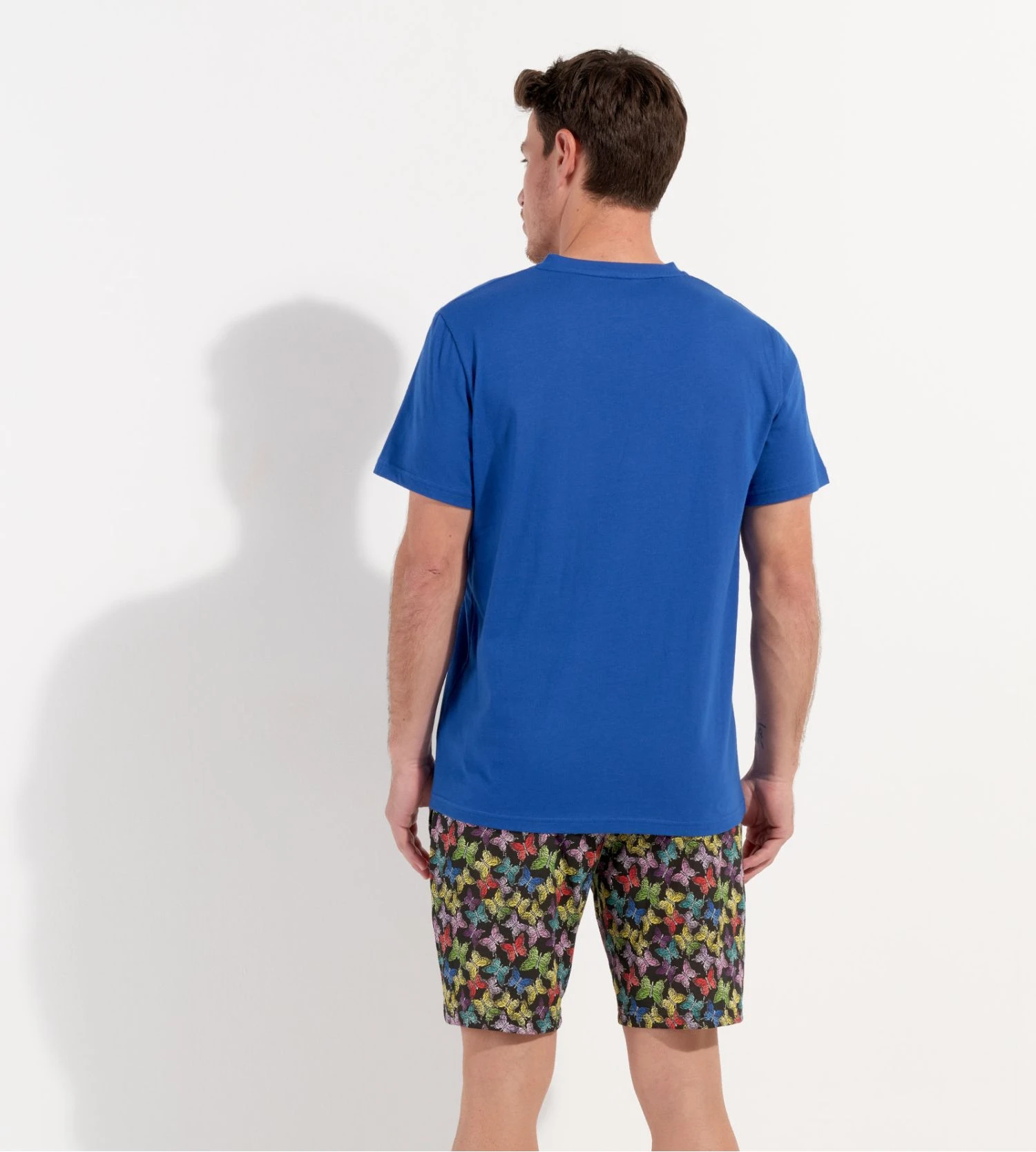 Pyjama Court Homme HOM Butterfly – Coton Doux à Imprimé Papillon Multicolore 9 Pyjama Court Homme HOM Butterfly – Coton Doux à Imprimé Papillon Multicolore – Image 7