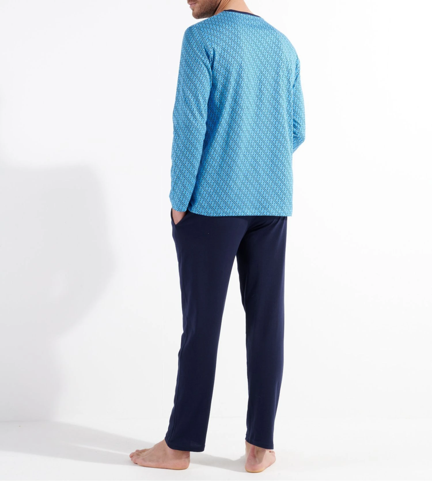 Hom Pyjama Long en Coton CAMERON – Imprimé Géométrique Art Déco Bleu Marine 6 Hom Pyjama Long en Coton CAMERON – Imprimé Géométrique Art Déco Bleu Marine – Image 4