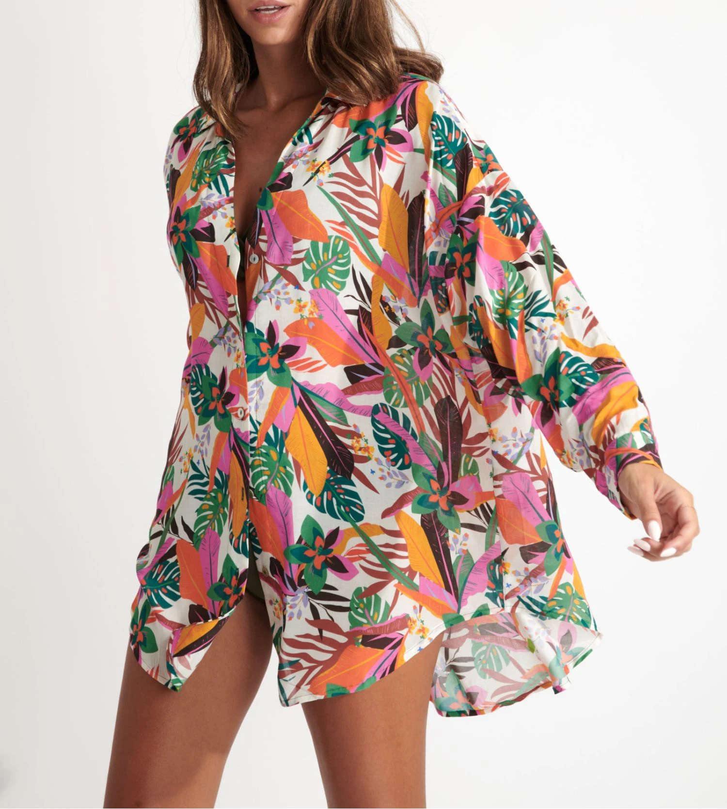 Livia Amandine Cantevoil Écru Tropical – Viscose Long Sleeve Button-Down Beach Shirt 3 Livia Amandine Cantevoil Écru Tropical – Viscose Long Sleeve Button-Down Beach Shirt
