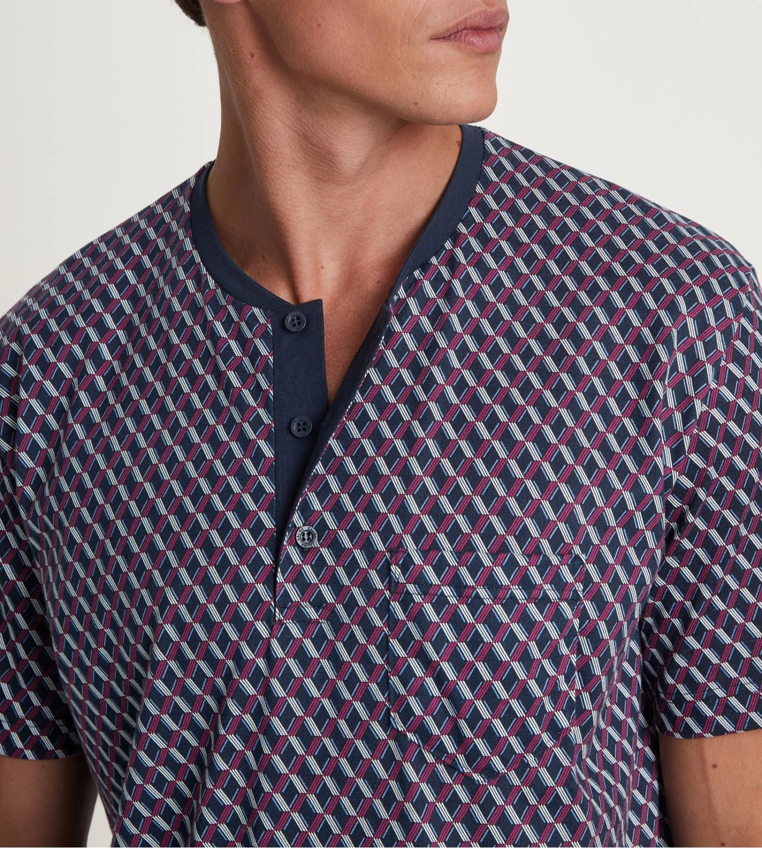 Calida Chemise De Nuit Homme Boutonnée Relax Imprint Mars Red 5 Calida Chemise De Nuit Homme Boutonnée Relax Imprint Mars Red – Image 3