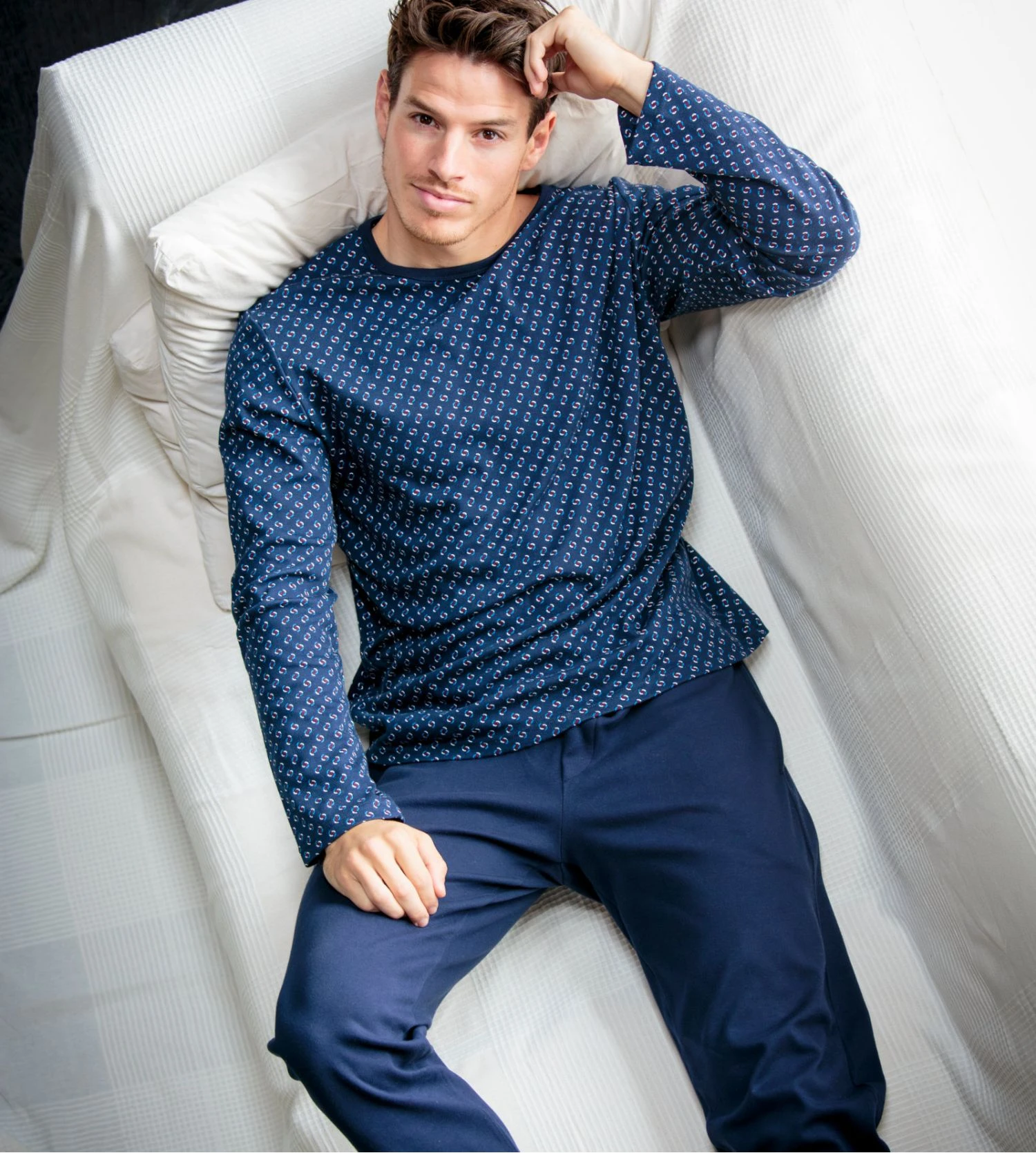 Hom Cyrus Navy Geometric Print – Cotton Interlock Long-Sleeved Winter Pajamas 3 Hom Cyrus Navy Geometric Print – Cotton Interlock Long-Sleeved Winter Pajamas