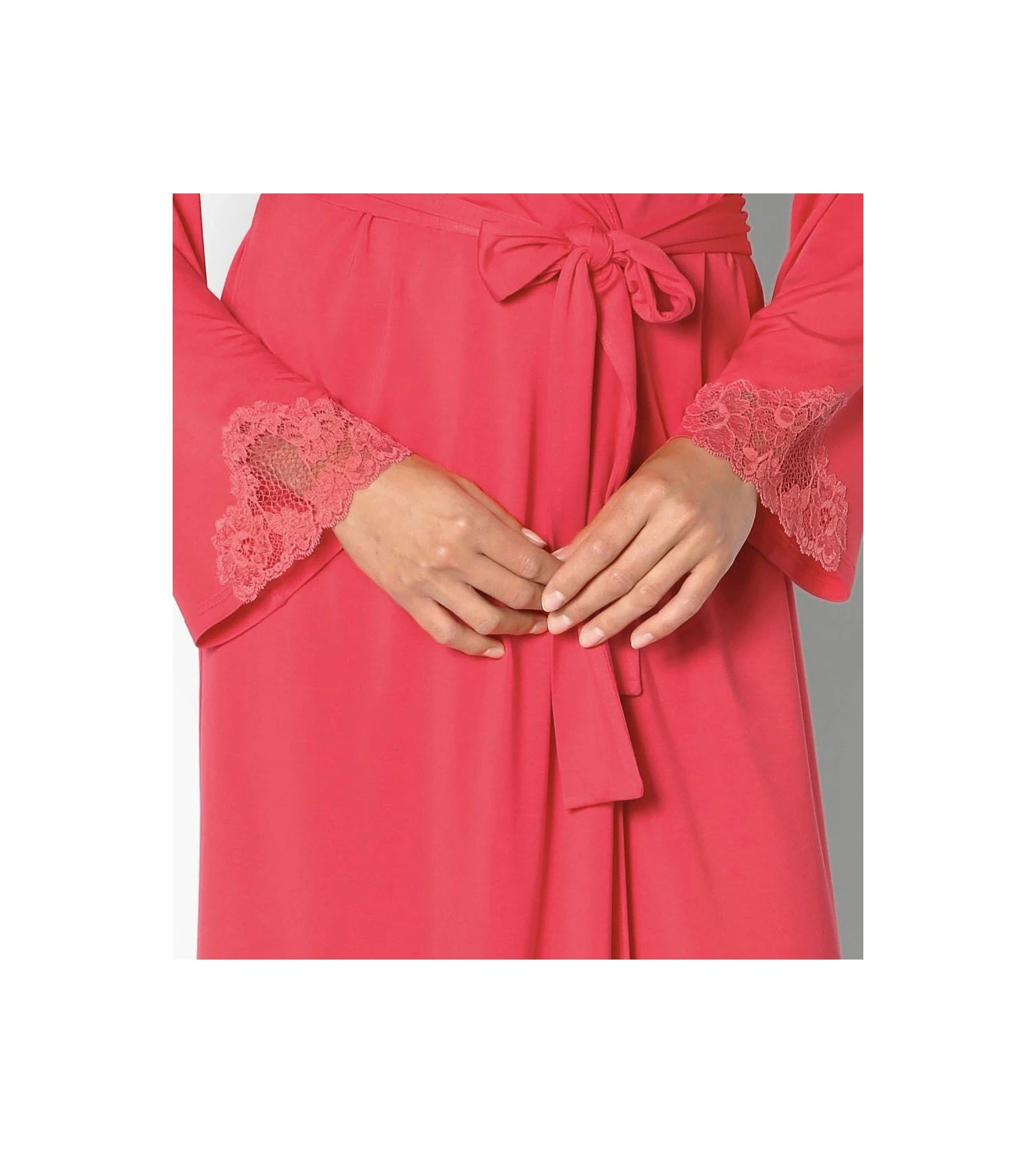 Coemi Allure Coral Crush – Déshabillé Long en MicroModal et Dentelle Florale 5 Coemi Allure Coral Crush – Déshabillé Long en MicroModal et Dentelle Florale – Image 3