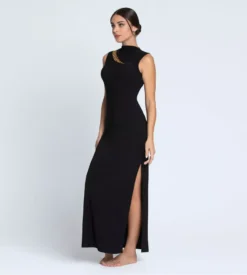 Lise Charmel Éclats d'Or Noir et Or – Robe Longue à Broderie Tattoo et Col Montant 12 Lise Charmel Éclats d'Or Noir et Or – Robe Longue à Broderie Tattoo et Col Montant -Lingerie Sipp eclats d or robe longue noir or 1