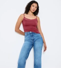 Triumph Feel Of Modal Rose Framboise – Top à Bretelles Fines avec Dentelle 12 Triumph Feel Of Modal Rose Framboise – Top à Bretelles Fines avec Dentelle -Lingerie Sipp feel of modal debardeur rose sweet marsala 4