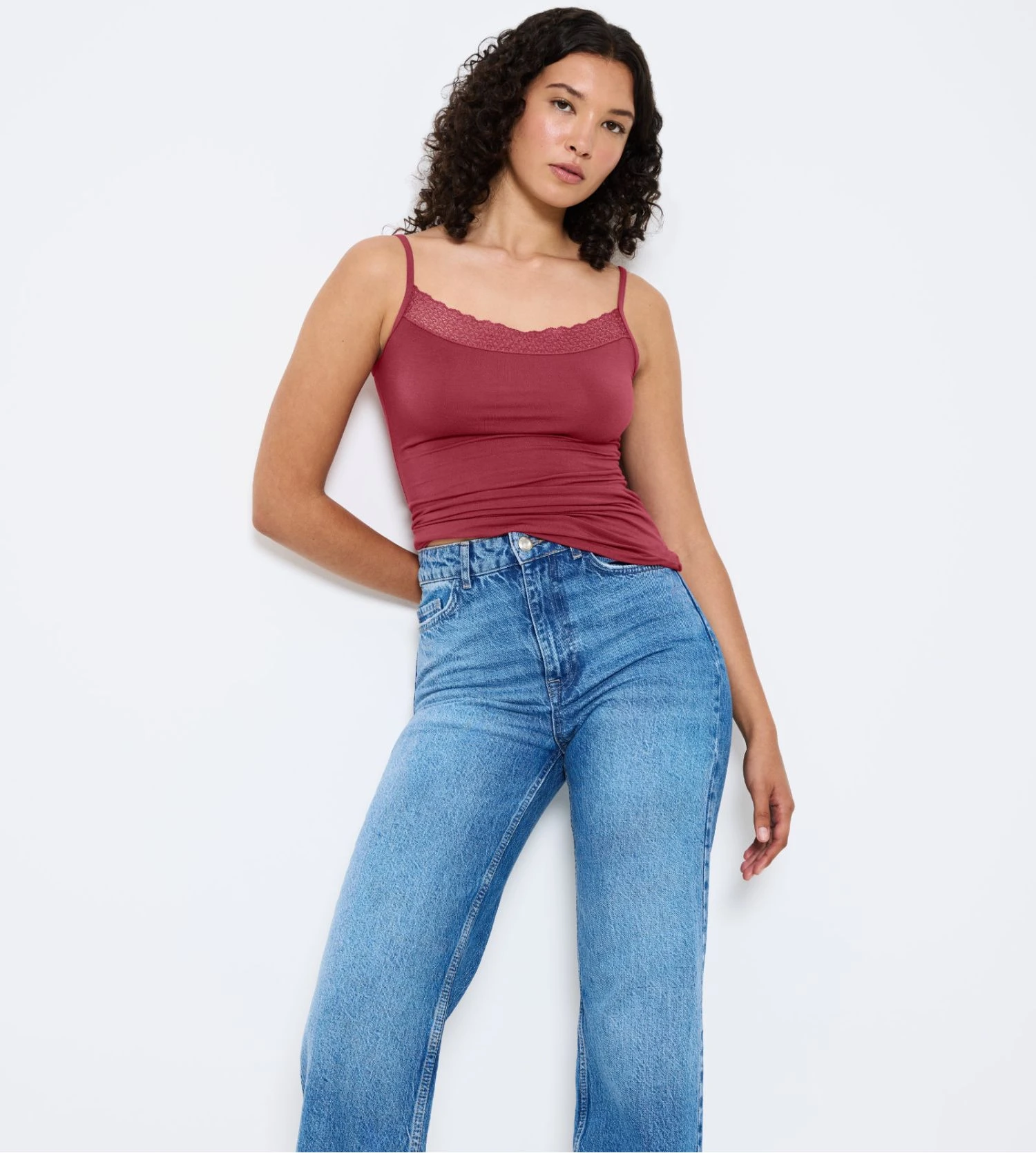 Triumph Feel Of Modal Rose Framboise – Top à Bretelles Fines avec Dentelle 7 Triumph Feel Of Modal Rose Framboise – Top à Bretelles Fines avec Dentelle – Image 5