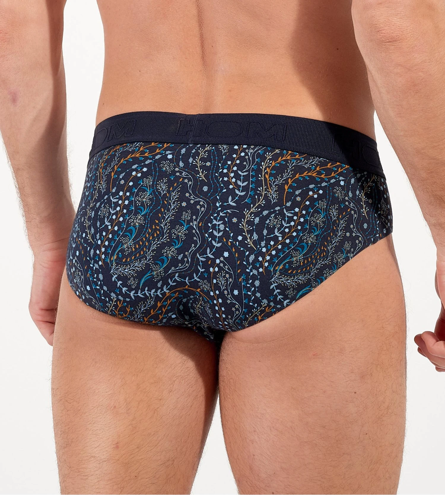 HOM Slip Homme Fontainebleau – Imprimé Bleu Élégant en Coton et Modal 7 HOM Slip Homme Fontainebleau – Imprimé Bleu Élégant en Coton et Modal – Image 5