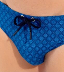 Slip De Bain Bleu Pour Homme Imprimé Motifs Géométrique Hendaye 12 Slip De Bain Bleu Pour Homme Imprimé Motifs Géométrique Hendaye -Lingerie Sipp hendaye mini bain i0bi blue print bleu 1