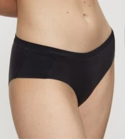 Triumph Hipster Body Make-Up Soft Touch NOIR 12 Triumph Hipster Body Make-Up Soft Touch NOIR -Lingerie Sipp hipster body make up soft touch noir 4