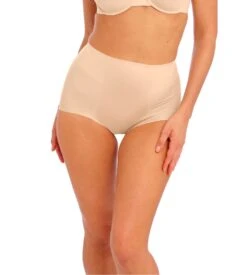 Wacoal Slip Sculptant Ines Secret Beige