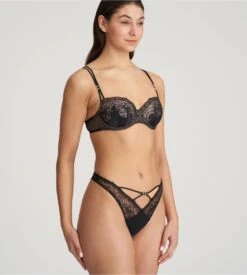 Marie Jo Junoo Noir – String Sexy en Dentelle Italienne et Détails Dorés -Lingerie Sipp junoo string noir noir 5
