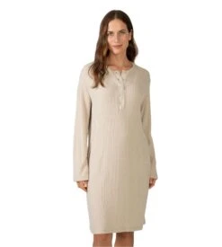 Liquette Longue Massana en Viscose Côtelée Beige – Détails Dentelle et Poches -Lingerie Sipp liquette femme beige fonce 1