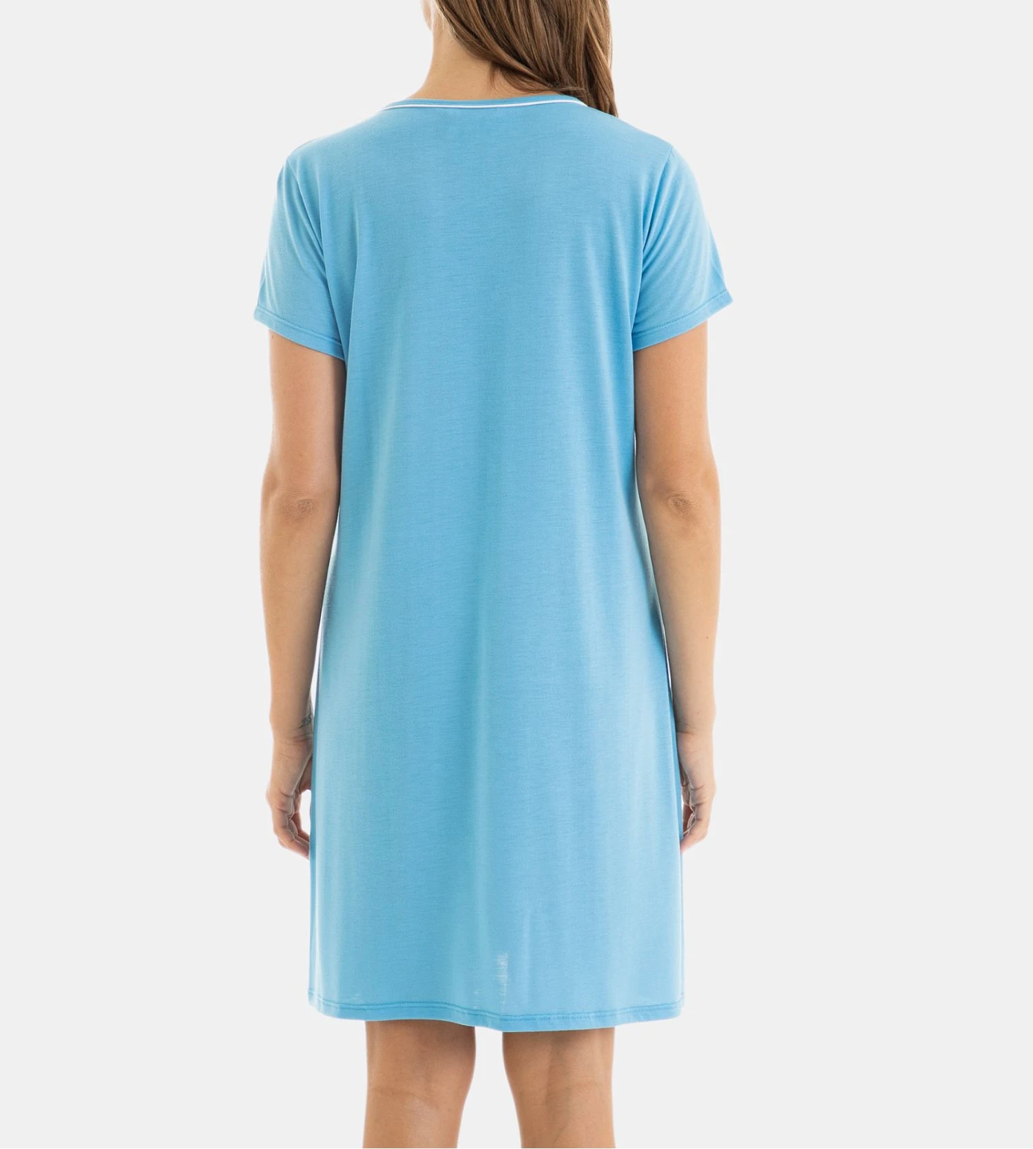 Massana Liquette Bleue Boutonnée – Chemise de Nuit Courte avec Détail Fleur Blanche 6 Massana Liquette Bleue Boutonnée – Chemise de Nuit Courte avec Détail Fleur Blanche – Image 4