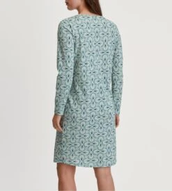 Calida Mystic Nights Smoke Blue – Chemise de Nuit Manches Longues en Coton Bio Interlock 9 Calida Mystic Nights Smoke Blue – Chemise de Nuit Manches Longues en Coton Bio Interlock -Lingerie Sipp liquette manches longues smoke blue 3