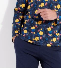 Hom Pyjama Long LUCKY Navy Print – Ensemble de Nuit en Coton Jersey à Imprimé Floral 14 Hom Pyjama Long LUCKY Navy Print – Ensemble de Nuit en Coton Jersey à Imprimé Floral -Lingerie Sipp lucky pyj long v p0ra navy print bleu 4