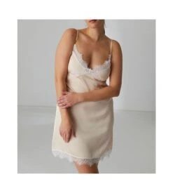 Simone Perele Nuisette Satin Secrets Lumière