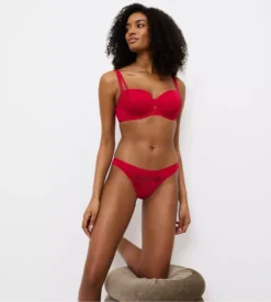 Triumph Slip Brésilien Rouge Palina Moonlight Kiss Shanghai Red