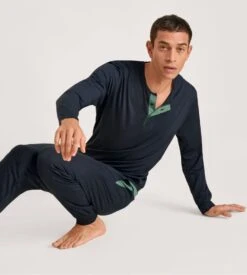 Calida DeepSleepWear Balancing Dark Sapphire – Pantalon de Nuit Homme Jersey Thermorégulant 13 Calida DeepSleepWear Balancing Dark Sapphire – Pantalon de Nuit Homme Jersey Thermorégulant -Lingerie Sipp pantalon nuit h dark sapphire bleu 5