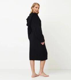 Aruelle Rory Noir – Peignoir Femme en Maille Bouclée et Col Châle -Lingerie Sipp peignoir capuche bouclette noir 4