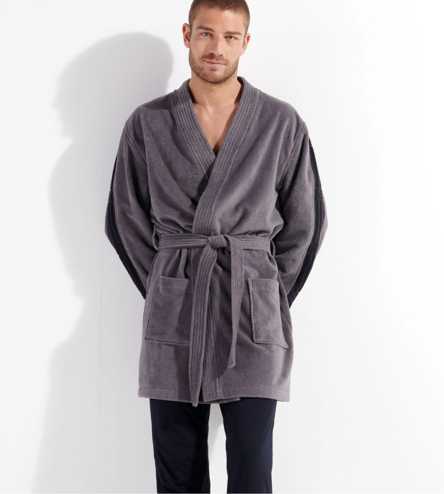 Hom Peignoir éponge En Coton Gris PRESTON 5 Hom Peignoir éponge En Coton Gris PRESTON – Image 3