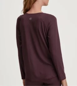 Calida DSW Balancing Black Cherry – Top à Manches Longues Fluide en Modal et SeaCell -Lingerie Sipp pull manches longues femme black cherry 2