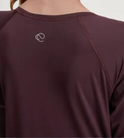 Calida DSW Balancing Black Cherry – Top à Manches Longues Fluide en Modal et SeaCell -Lingerie Sipp pull manches longues femme black cherry 5