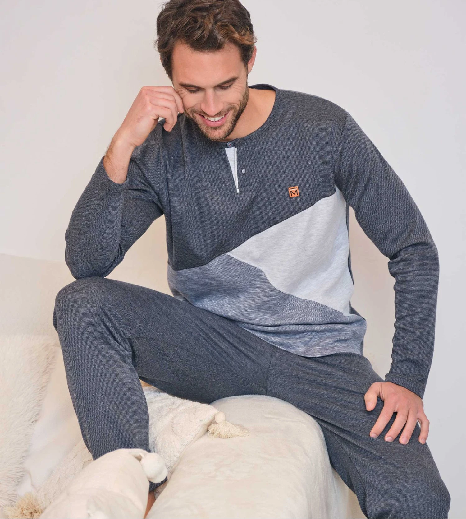 Massana Gris Foncé Interlock – Pyjama Long Chaud à Col Tunisien pour Homme 3 Massana Gris Foncé Interlock – Pyjama Long Chaud à Col Tunisien pour Homme