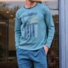 Pyjama Long en Coton Interlock Homme Massana – Gris et Bleu Pétrole avec Motif Graphique 2 Pyjama Long en Coton Interlock Homme Massana – Gris et Bleu Pétrole avec Motif Graphique -Lingerie Sipp pyj h long u interlock lourd ressere 295 couleur d huile bleu