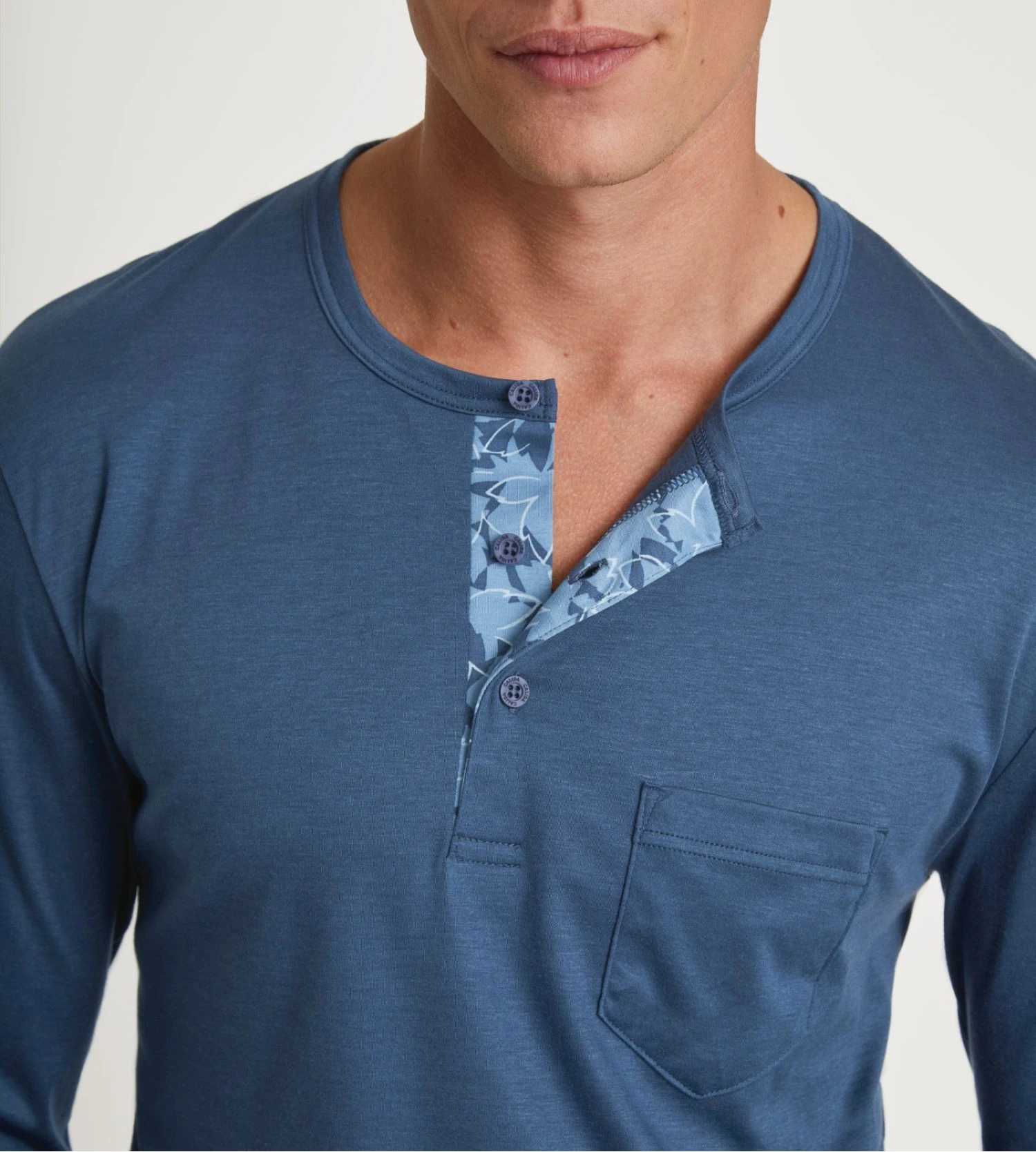 Calida Pyjama Long Homme Relax Superlight Saragossa Blue 5 Calida Pyjama Long Homme Relax Superlight Saragossa Blue – Image 3