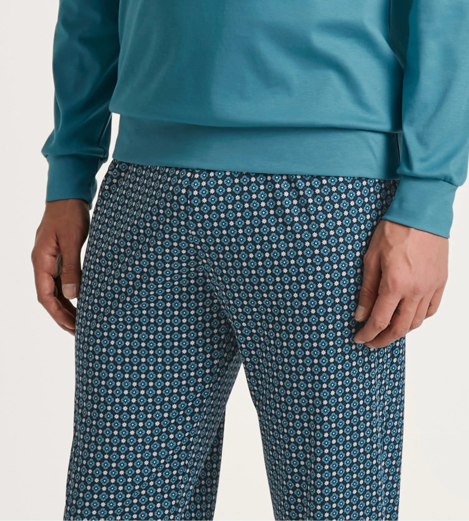 Calida Pyjama Long à Bords Resserrés RELAX STREAMLINE Storm Blue 5 Calida Pyjama Long à Bords Resserrés RELAX STREAMLINE Storm Blue – Image 3