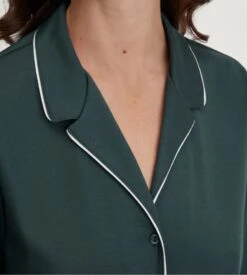 Calida Pyjama Chemise Vert Pour Femme Night Lovers Deep Emerald Green 10 Calida Pyjama Chemise Vert Pour Femme Night Lovers Deep Emerald Green -Lingerie Sipp pyjama chemise femme deep emerald green 2