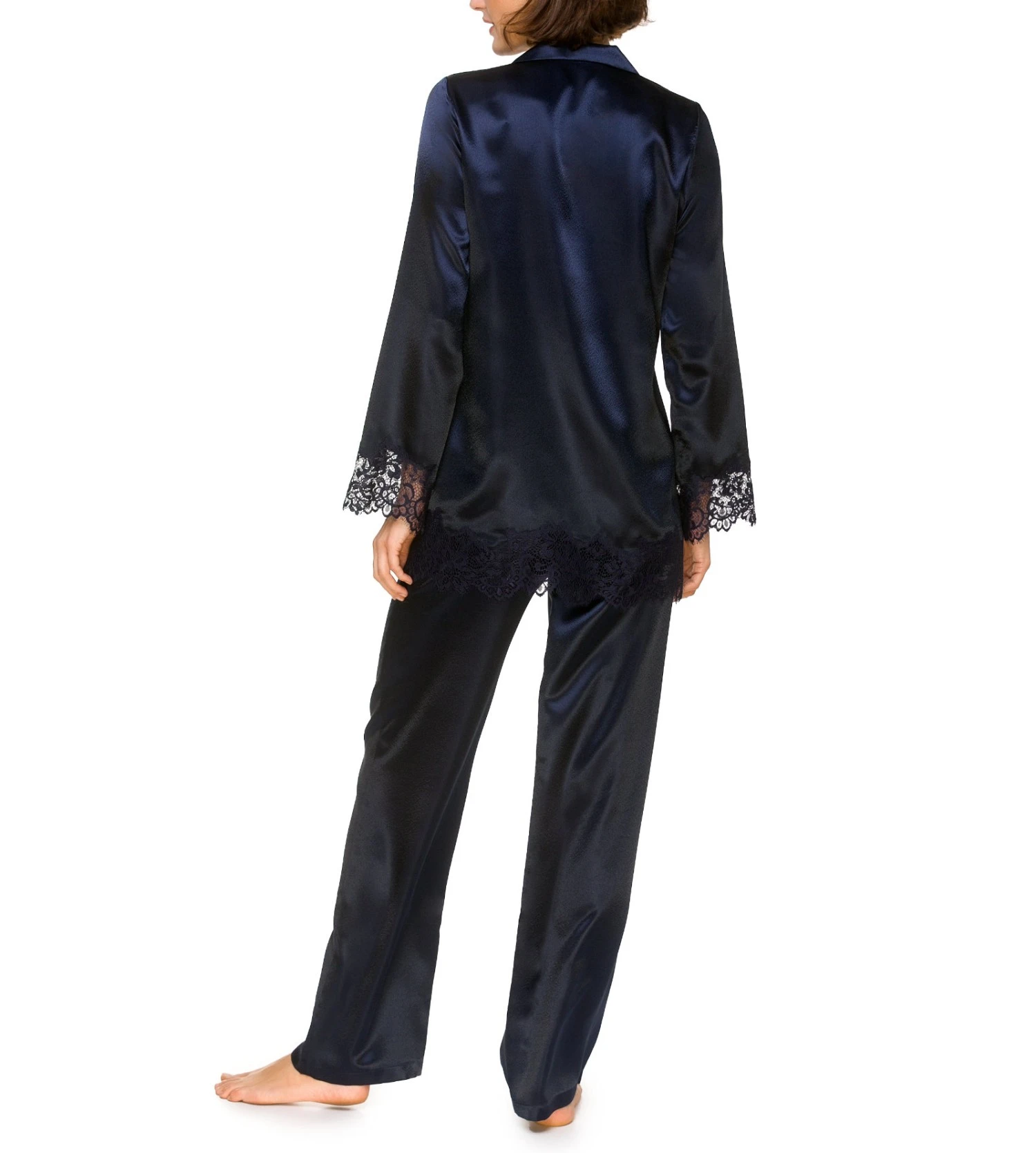 Pyjama Coemi Dark Navy en Satin et Dentelle - Ensemble Chemise Boutonnée et Pantalon Droit 5 Pyjama Coemi Dark Navy en Satin et Dentelle - Ensemble Chemise Boutonnée et Pantalon Droit – Image 3