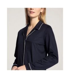 Calida Dark Lapis Blue avec Passepoil Blanc – Night Lovers Pyjama Boutonné Coton Supima -Lingerie Sipp pyjama femme a boutons night lovers 339 dark lapis blue 2