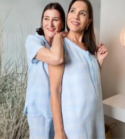 Egatex Pyjama Femme en Coton Bleu à Carreaux – Ensemble de Nuit Confortable et Respirant 9 Egatex Pyjama Femme en Coton Bleu à Carreaux – Ensemble de Nuit Confortable et Respirant -Lingerie Sipp pyjama manches courtes en coton bleu ciel 3