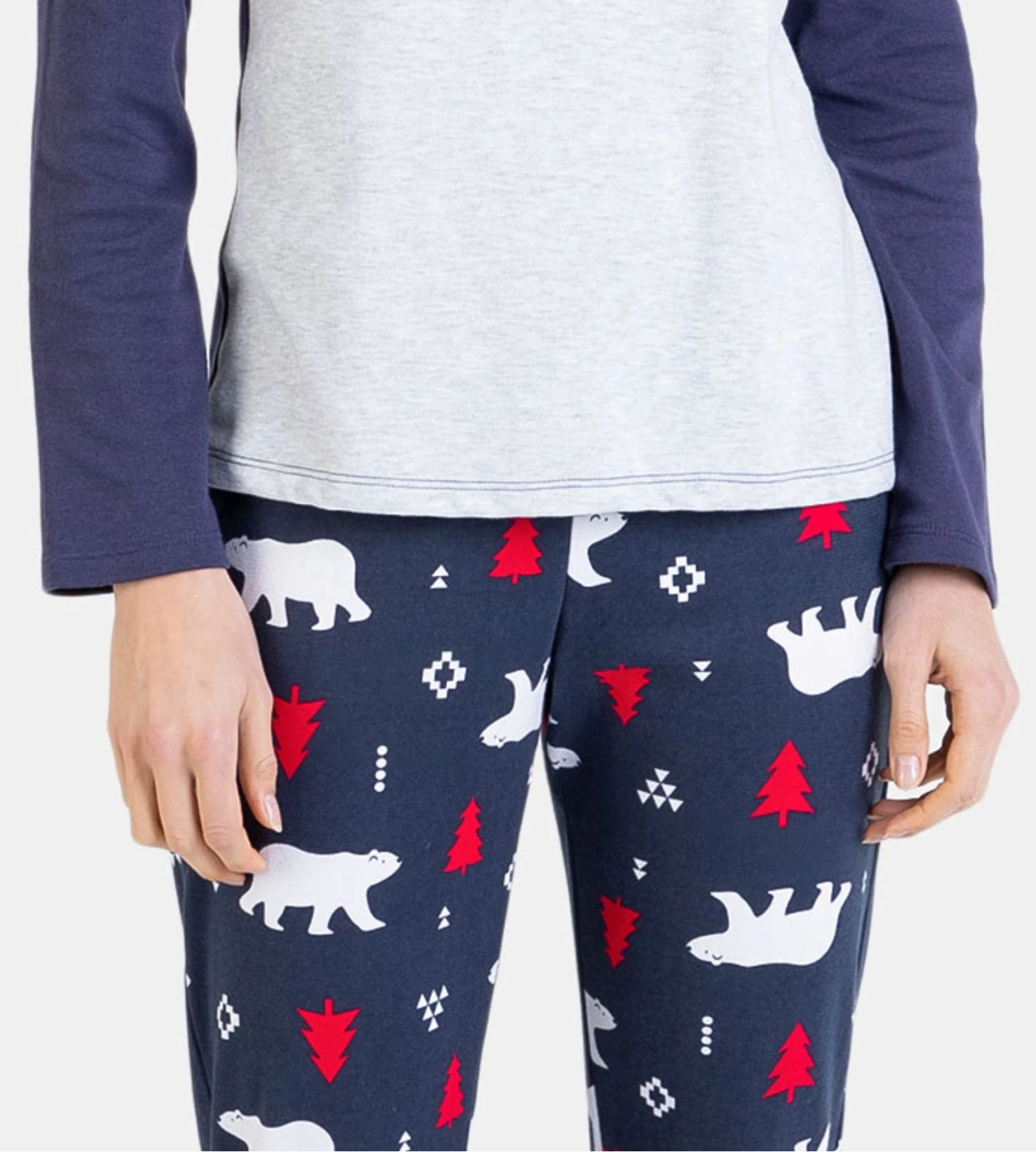 Massana Pyjama de Noël Femme Bleu – Ensemble Manches Longues et Pantalon Slim Motifs Hiver 6 Massana Pyjama de Noël Femme Bleu – Ensemble Manches Longues et Pantalon Slim Motifs Hiver – Image 4