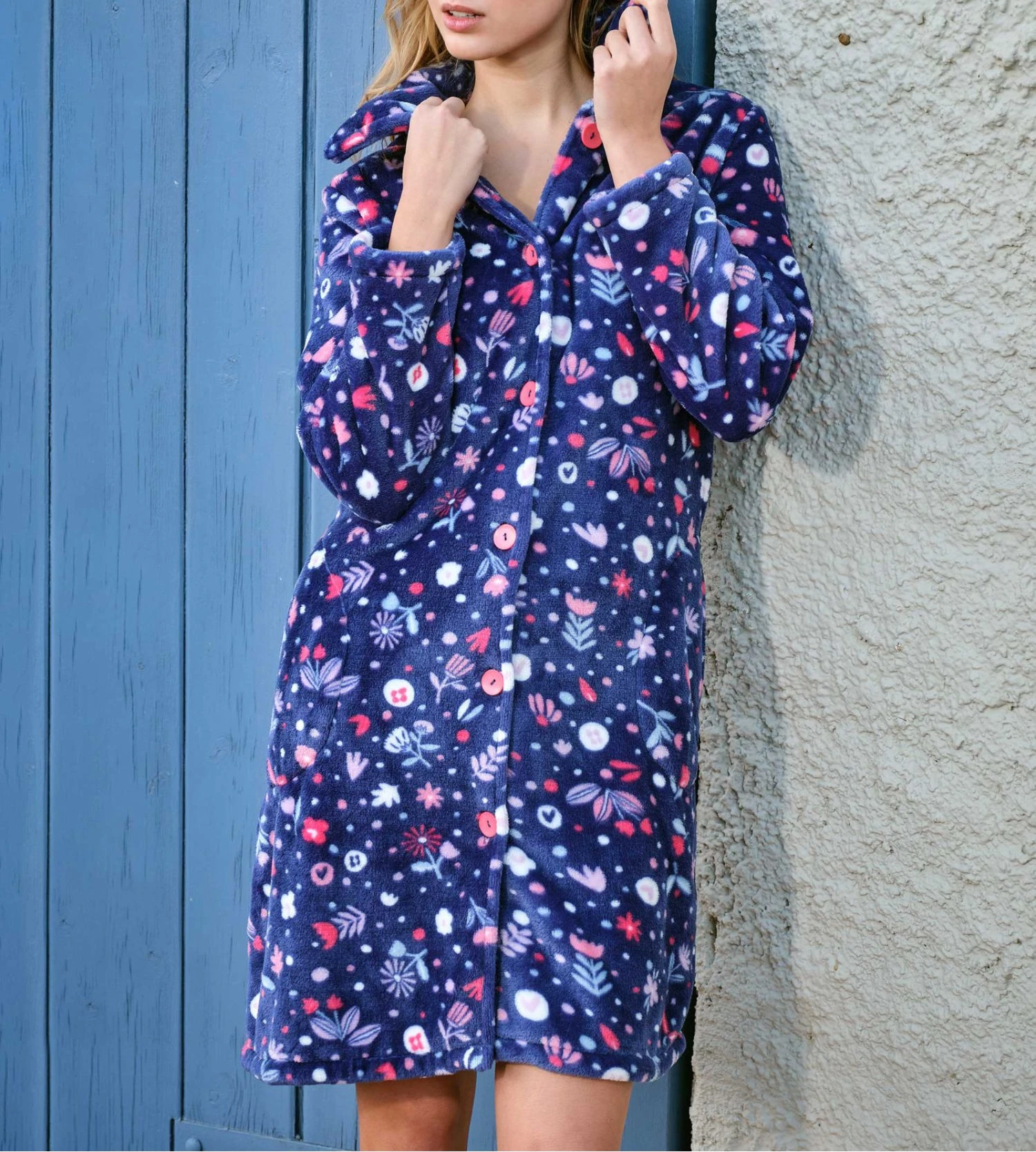 Massana Robe de Chambre Longue en Pilou Bleu – Peignoir Polaire Femme Boutonné 3 Massana Robe de Chambre Longue en Pilou Bleu – Peignoir Polaire Femme Boutonné