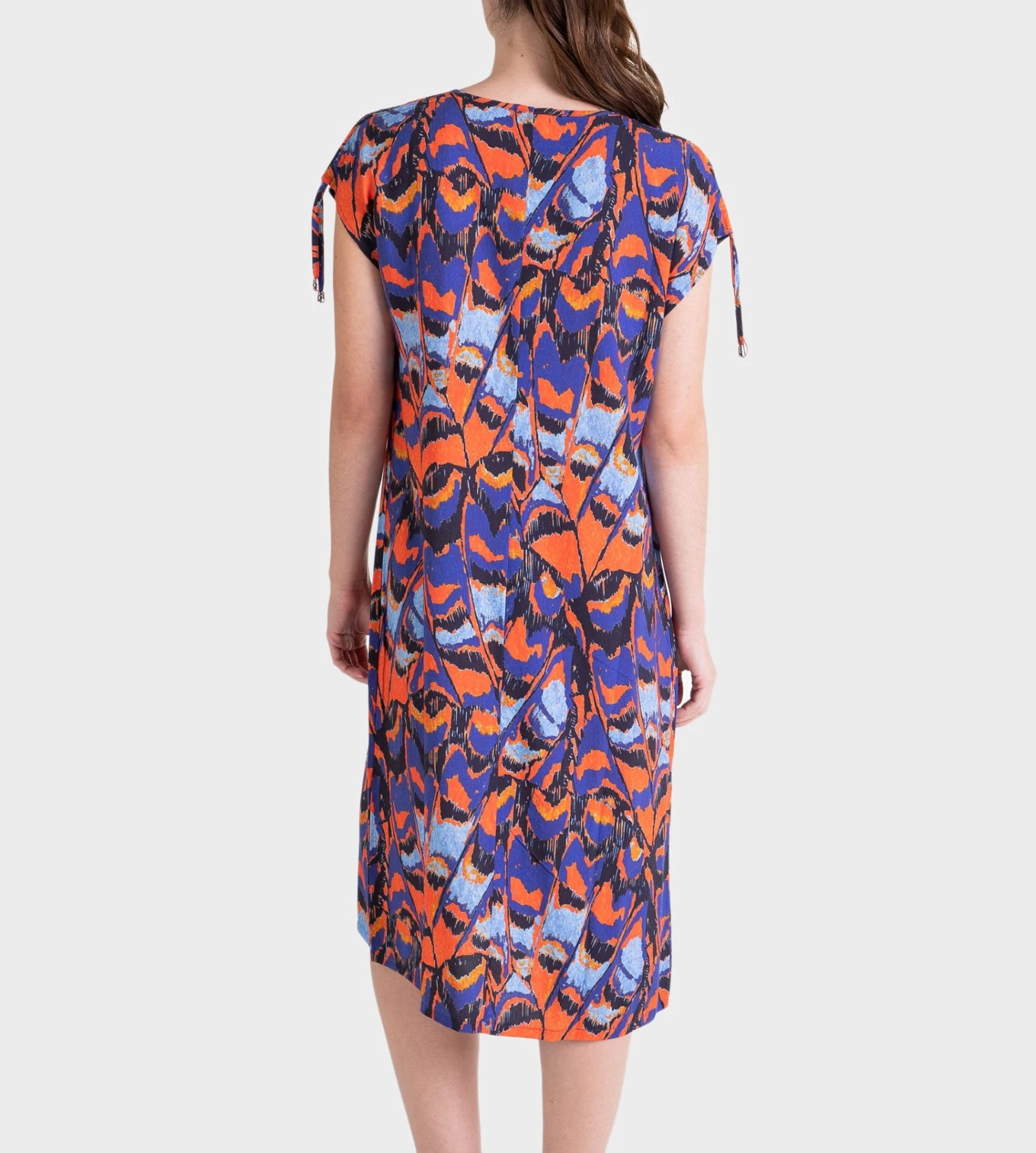 Massana Robe de Plage Orange à Imprimé Tropical – Manches Ajustables et Col en V 7 Massana Robe de Plage Orange à Imprimé Tropical – Manches Ajustables et Col en V – Image 5