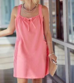 Robe Pour Femme Sans Manches W75 Corail