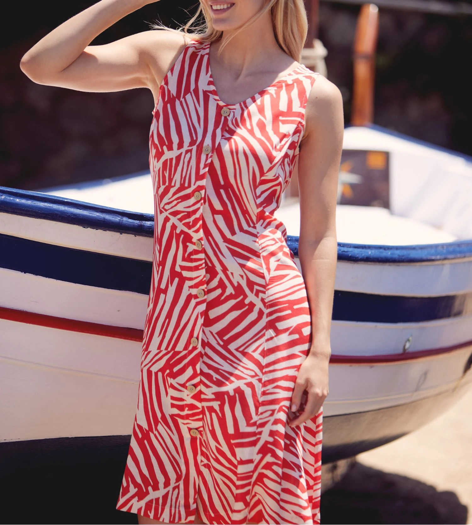 Massana Robe Longue d'Été Orange à Rayures Rouges et Blanches - Style Évasé Sans Manches 3 Massana Robe Longue d'Été Orange à Rayures Rouges et Blanches - Style Évasé Sans Manches