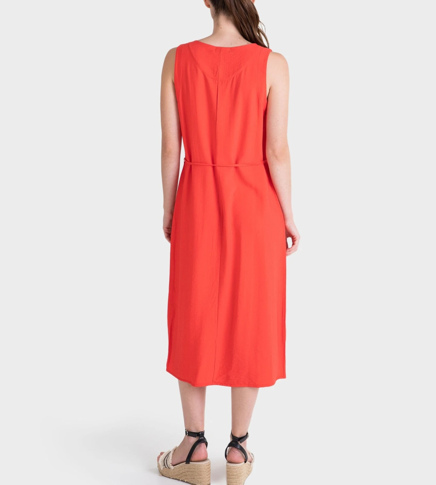 Massana Robe Longue Rouge Sans Manches – Robe d'Été Fluide avec Cordelette à Nouer 5 Massana Robe Longue Rouge Sans Manches – Robe d'Été Fluide avec Cordelette à Nouer – Image 3