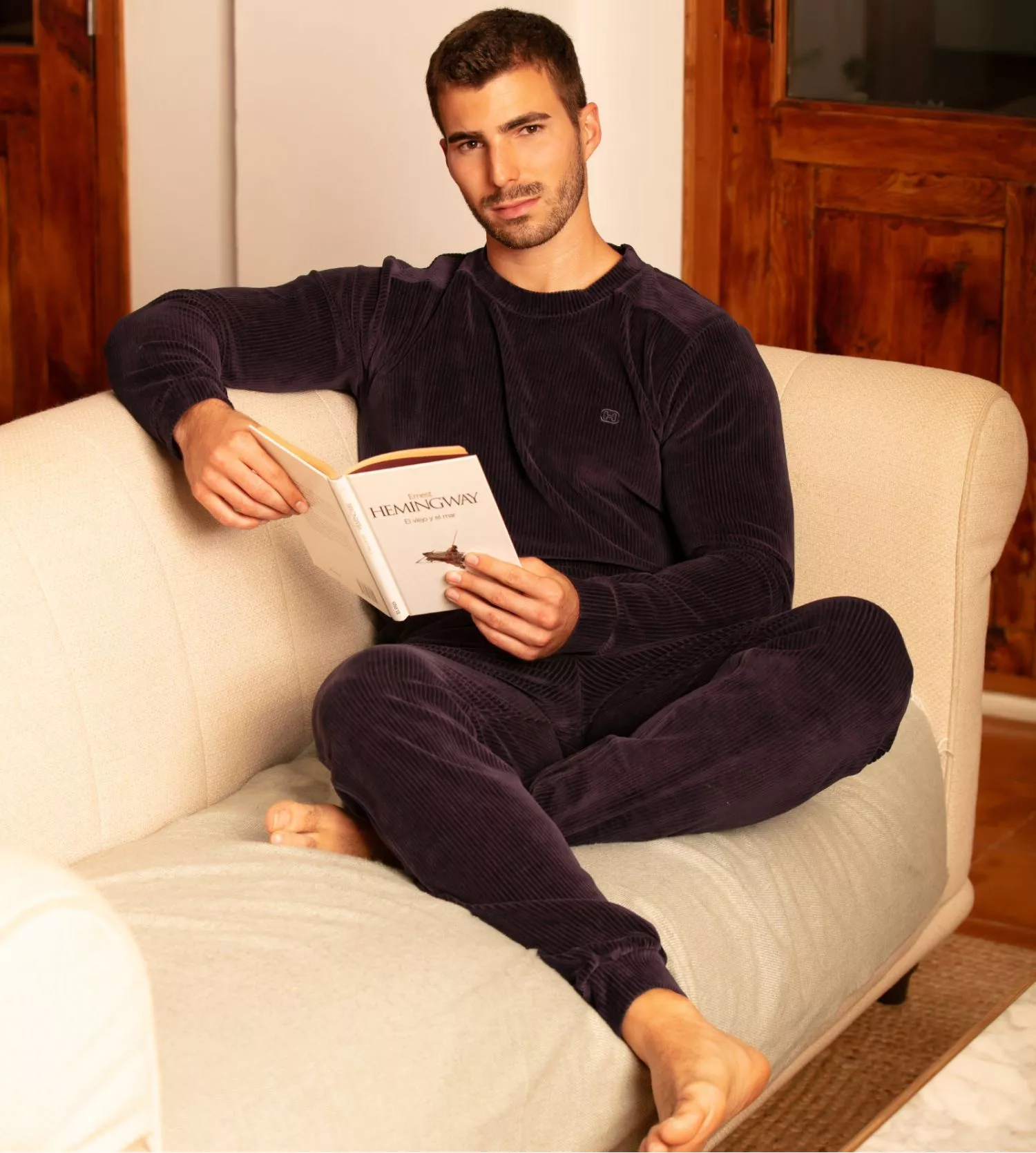 HOM Ronnie Bleu Marine Velours Côtelé Logo Brodé – Pyjama Homme Streetwear 3 HOM Ronnie Bleu Marine Velours Côtelé Logo Brodé – Pyjama Homme Streetwear