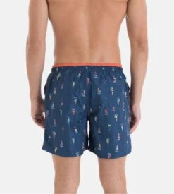 Short de Bain Massana Bleu Marine à Imprimé Voiliers – Maillot de Plage Confortable et Séchage Rapide 11 Short de Bain Massana Bleu Marine à Imprimé Voiliers – Maillot de Plage Confortable et Séchage Rapide -Lingerie Sipp short de bain voilier bleu marine 3