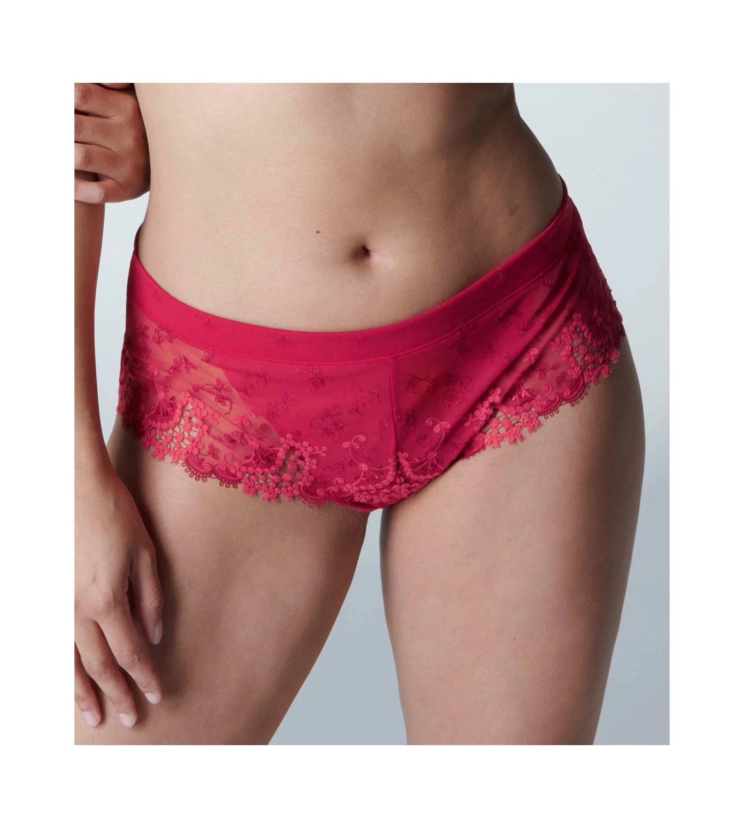 Simone Perele Shorty En Satin Et Tulle Brodé Wish Rubis 6 Simone Perele Shorty En Satin Et Tulle Brodé Wish Rubis – Image 4