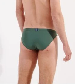 Hom Nautical Vert Kaki – Slip de Bain Micro Homme Style Sportif 11 Hom Nautical Vert Kaki – Slip de Bain Micro Homme Style Sportif -Lingerie Sipp slip de bain nautical kaki 3