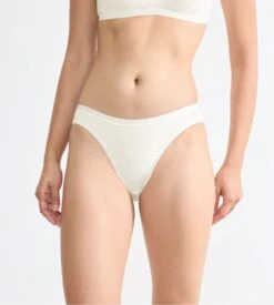 Sloggi Lot De 3 Slips Mini Go Daily Cotton Silk White 13 Sloggi Lot De 3 Slips Mini Go Daily Cotton Silk White -Lingerie Sipp sloggi go daily cotton mini 3p 00gz silk white 3