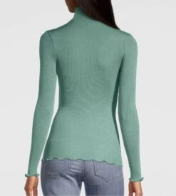 Top En Laine & Soie Col Cheminée Vert Salvia 8 Top En Laine & Soie Col Cheminée Vert Salvia -Lingerie Sipp sous pull col cheminee ml salvia 2